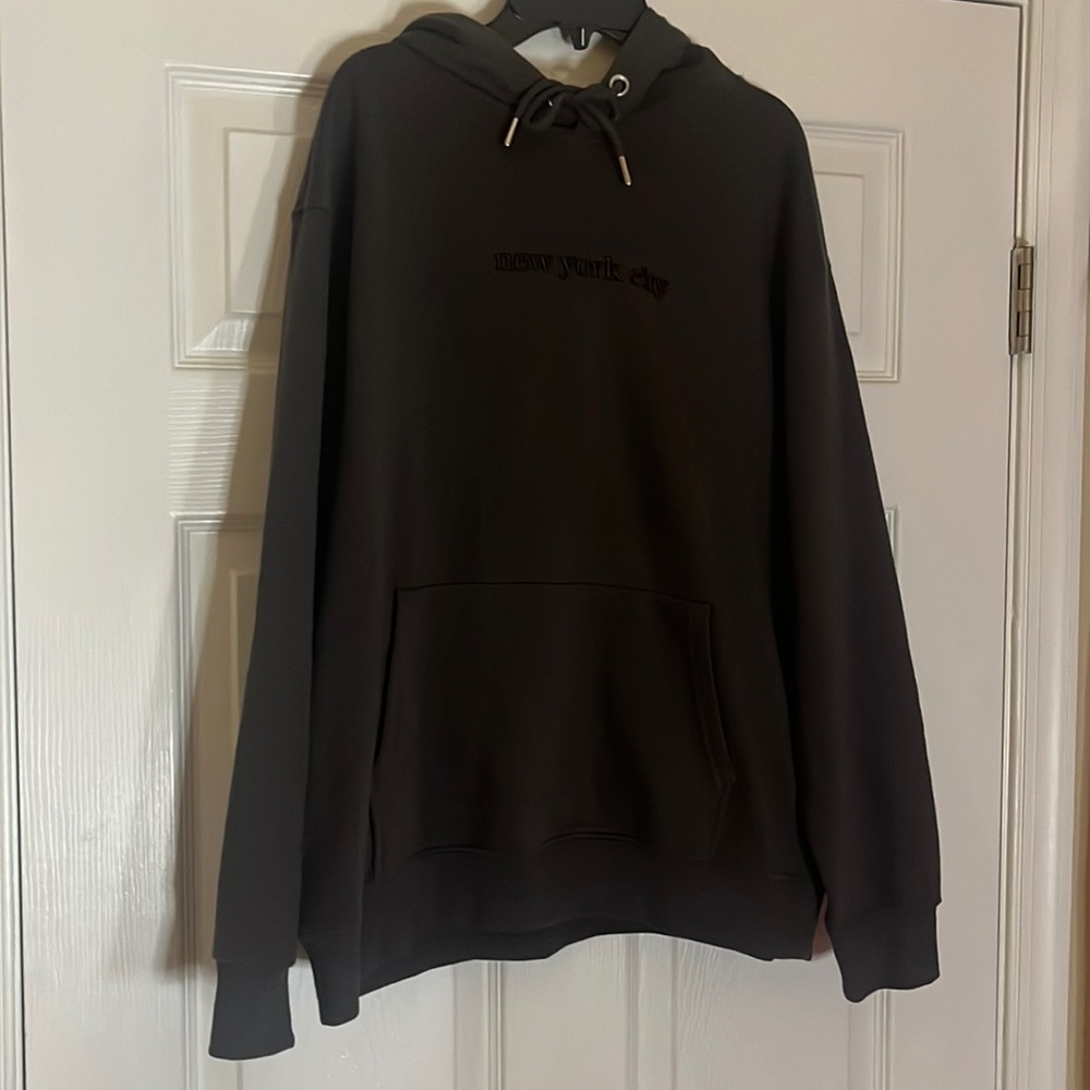 H&M Oversized Dark Grey ‘New York City’ Hoodie, size smal
